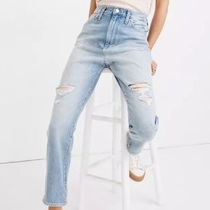 Madewell “The Momjean” in Guilford Wash: Ripped Eddition